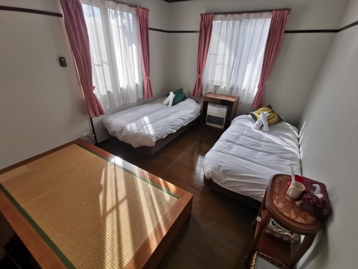 Bed and Breakfast Hakuba Powder Republic Esterno foto
